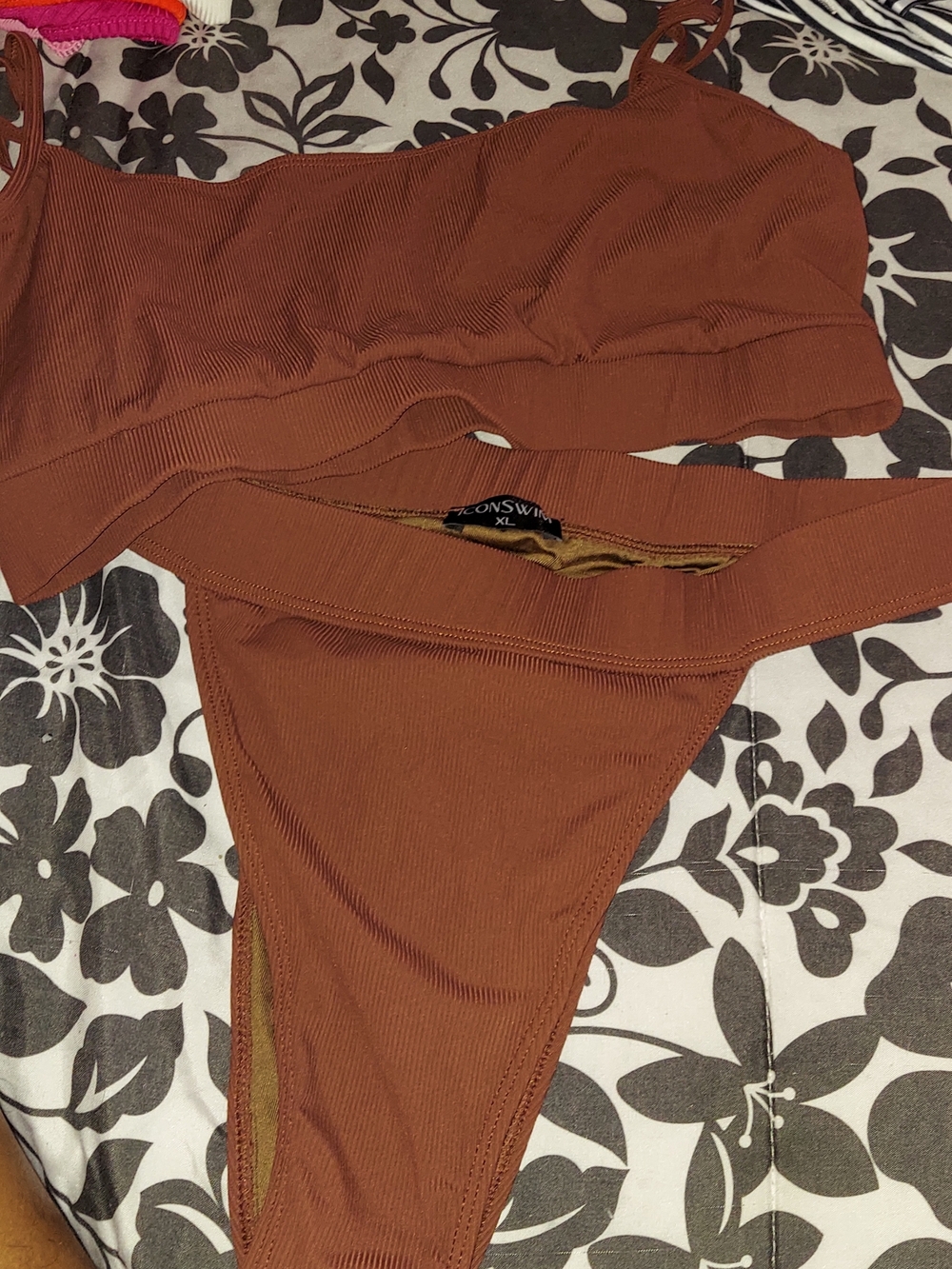 ***Never Worn*** Ribbed Brown Bandeau & High Waist Bikini Set
